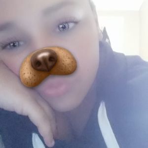 Meet your Posher, Shea